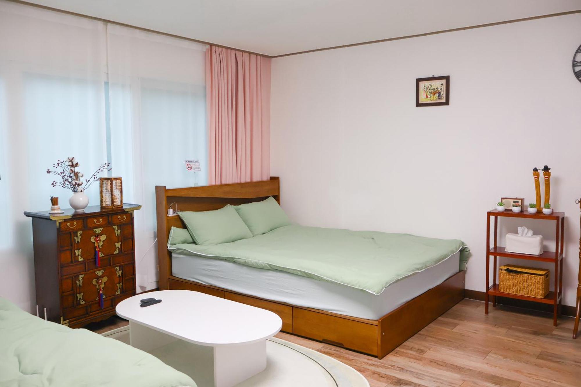 Jb Stay#Hongdae & Sinchon 10Min#Double Room Σεούλ Εξωτερικό φωτογραφία